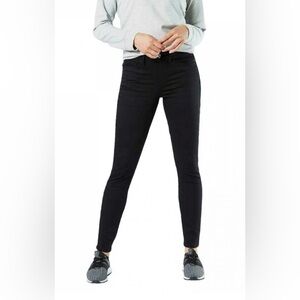 Denizen from Levi's Women's Classic Black Skinny Jeans